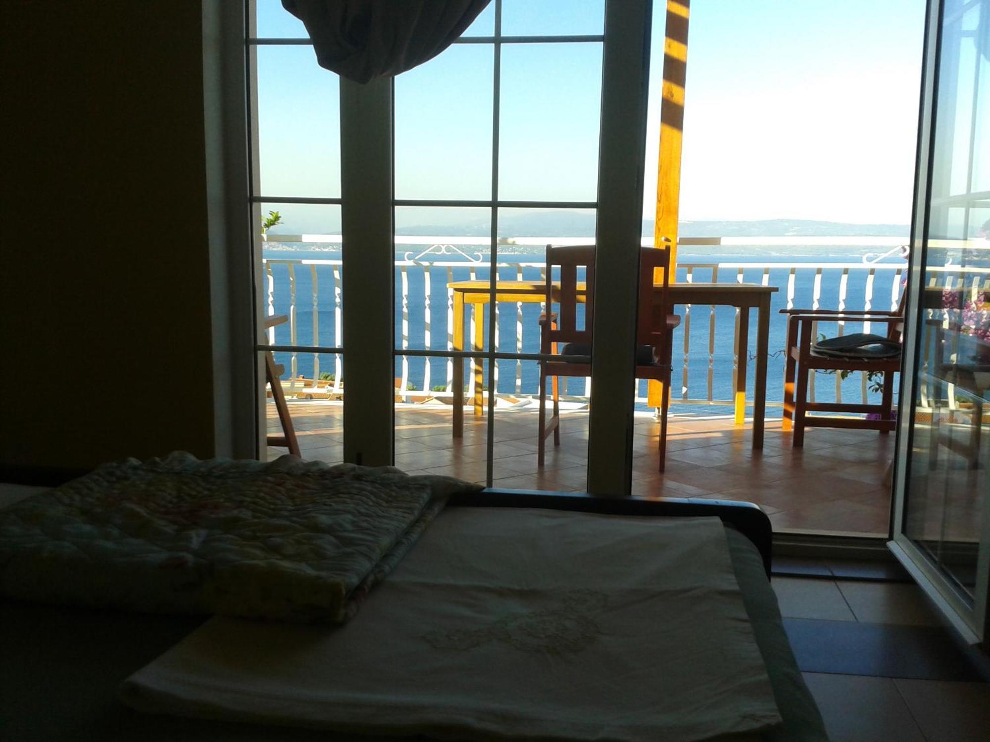 Guest House Adria Дуги Рат Екстериор снимка
